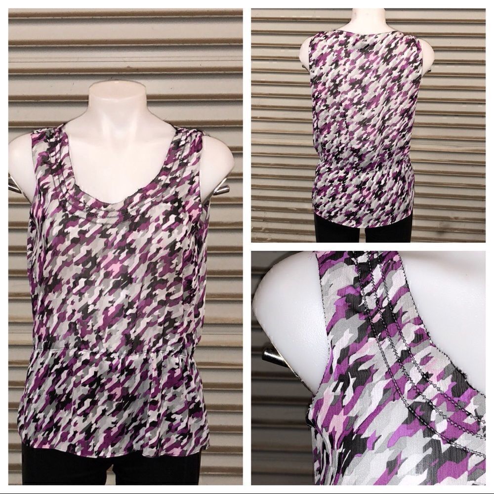🛍️Apostrophe top side zipper very cute